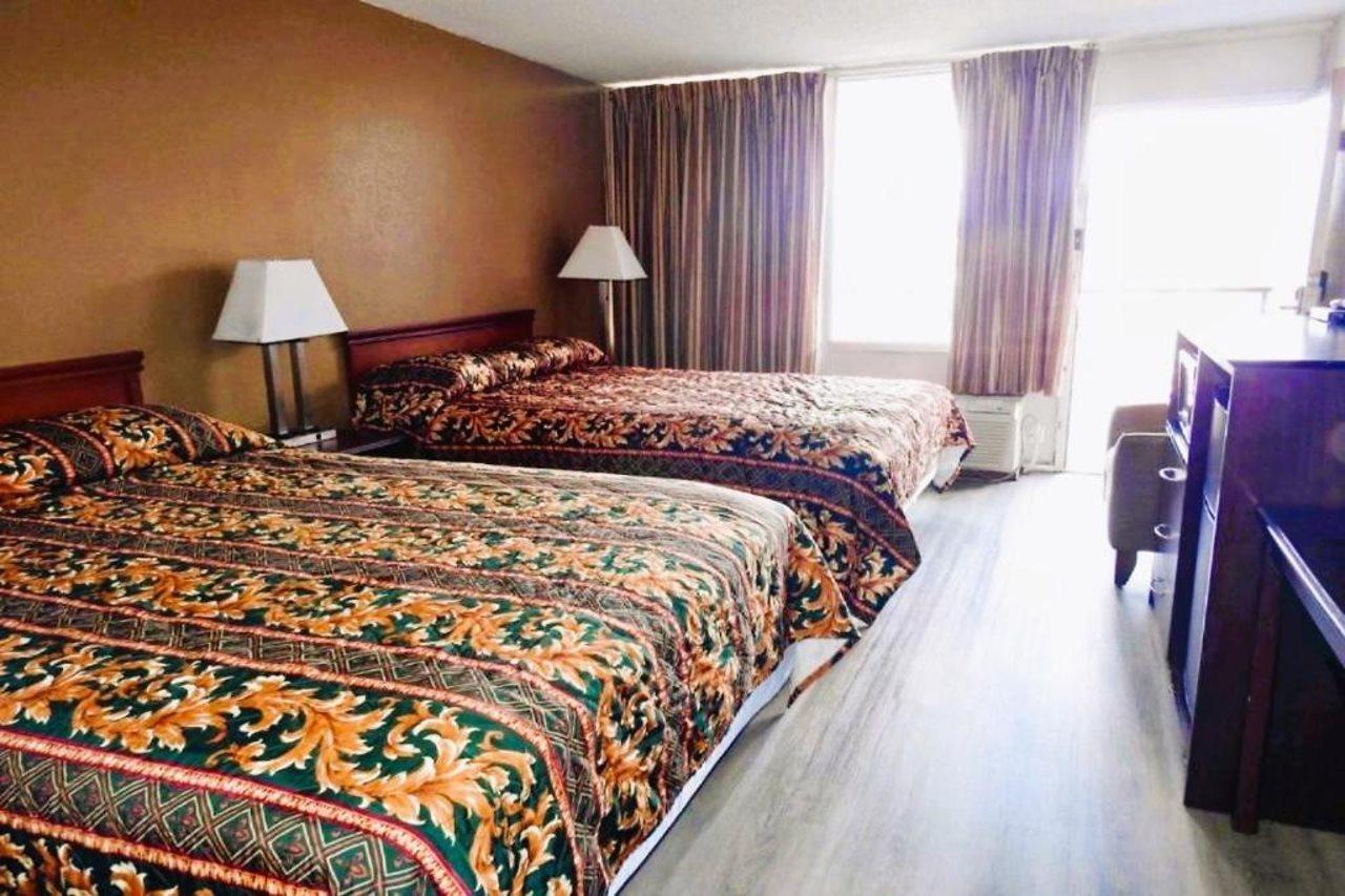 Holiday Lodge Virginia Pearisburg ภายนอก รูปภาพ